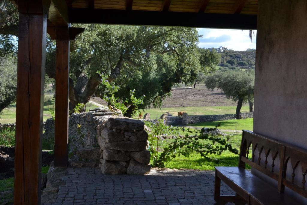 Finca El Cortinal วาเลนเซีย เด อัลคานทารา ภายนอก รูปภาพ